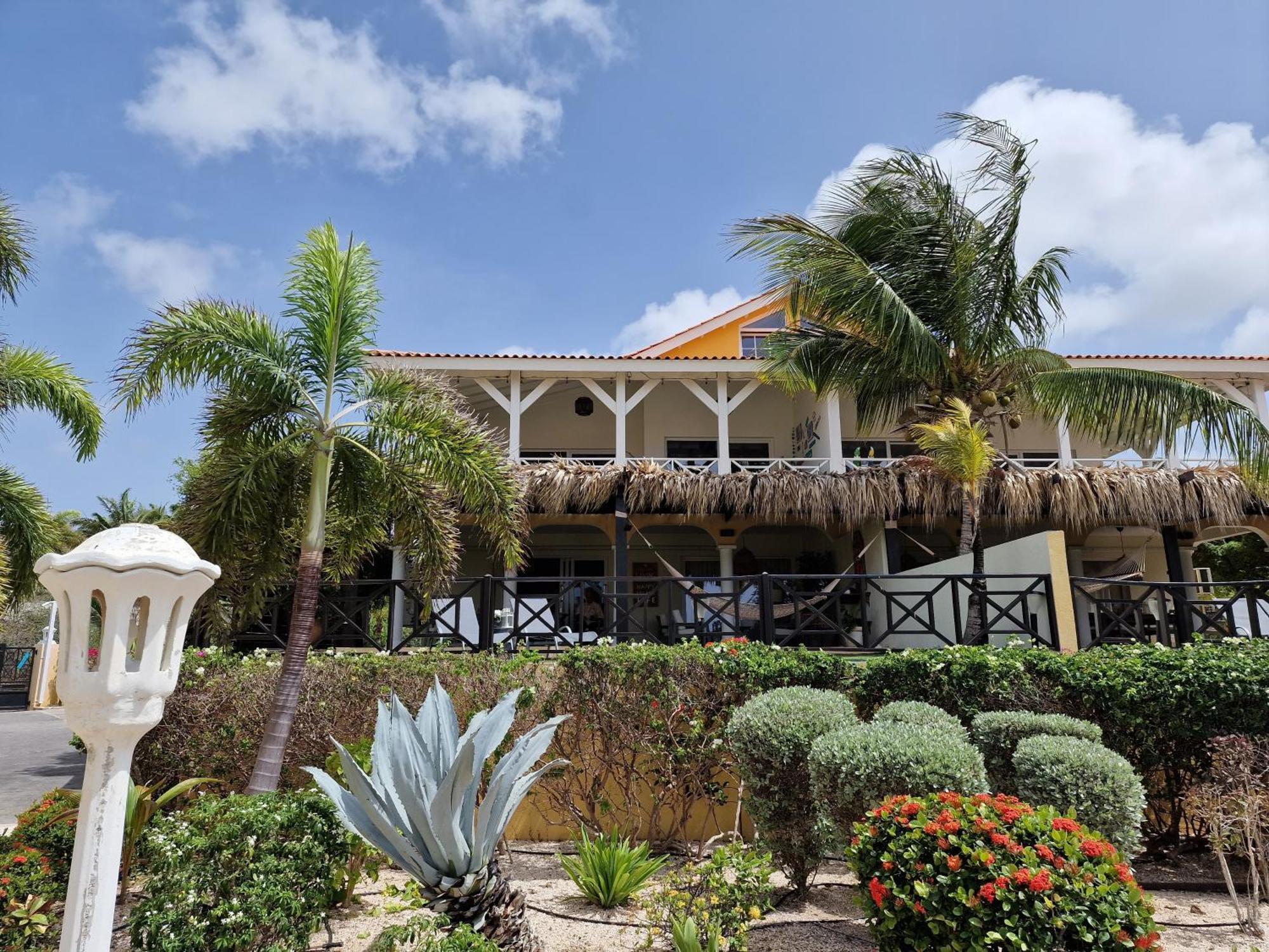 Luxury Appt For 6: Mesmerizing Spanish Water View Jan Thiel Exterior foto